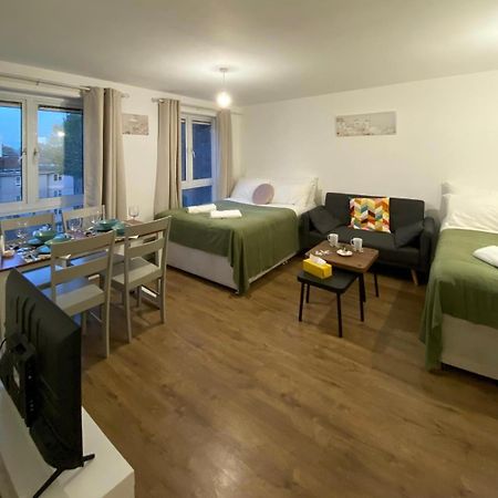 לונדון Modern Entire Apartment In Kings Cross St Pancras מראה חיצוני תמונה