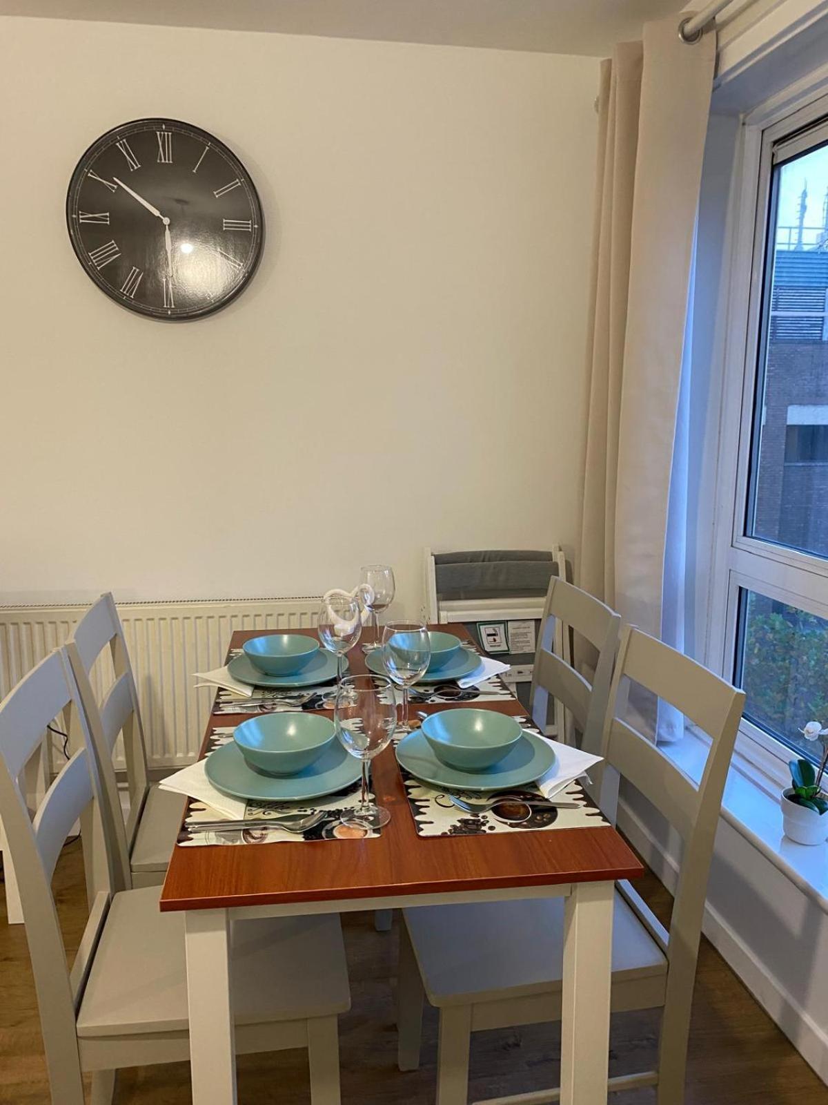 לונדון Modern Entire Apartment In Kings Cross St Pancras מראה חיצוני תמונה